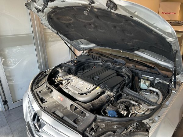 Mercedes-benz Clase C 1.8 C250 Avantgardesport B.eff At - Imagen 22