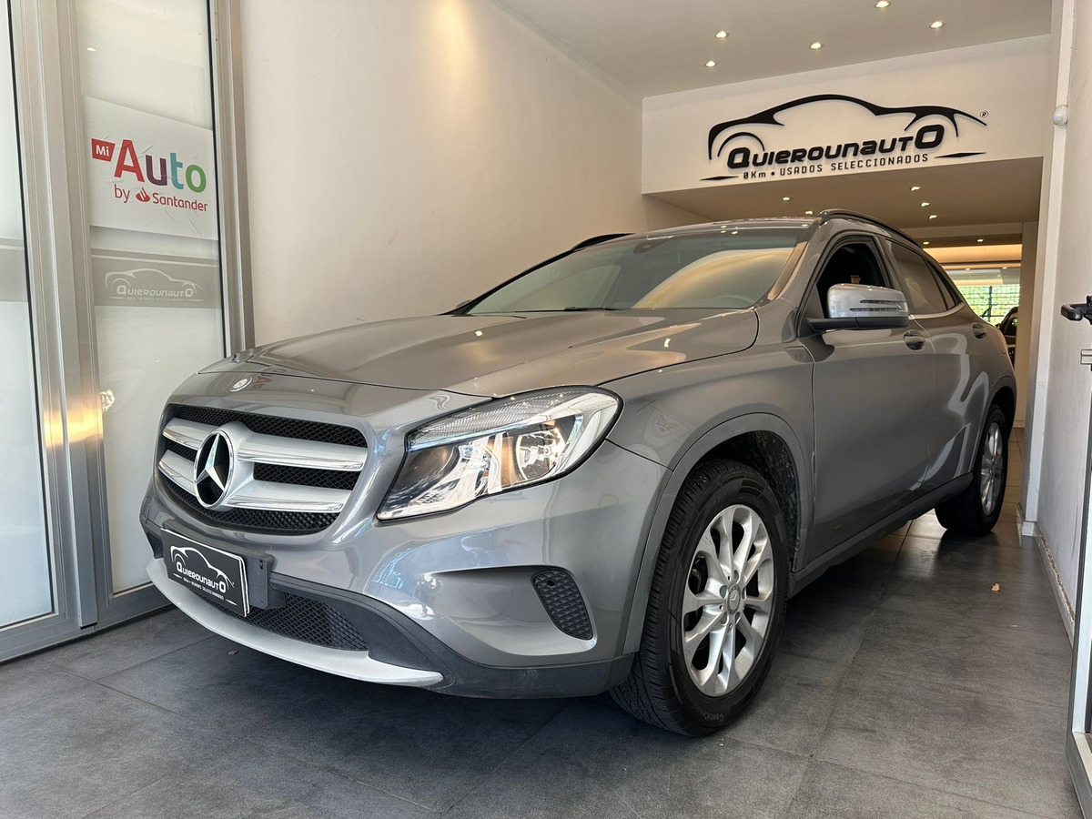 Mercedes Benz Gla180