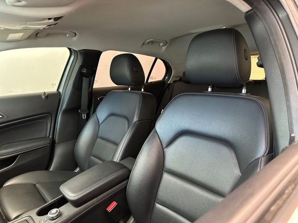 Mercedes Benz Gla180 - Imagen 20