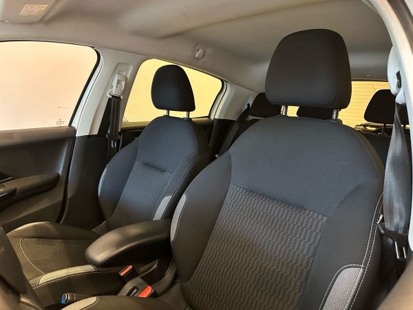 Peugeot 208 1.2 Active 5p - Imagen 16
