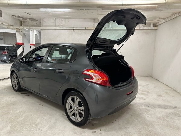 Peugeot 208 1.2 Active 5p - Imagen 21