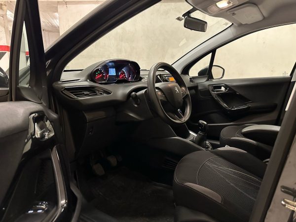 Peugeot 208 1.2 Active 5p - Imagen 18