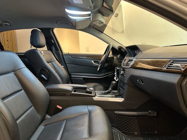 Mercedes Benz E200 Blueefficiency - Imagen 17