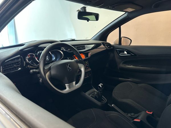 Citroen Ds3 So Chic 1.2 Extra Full - Imagen 17