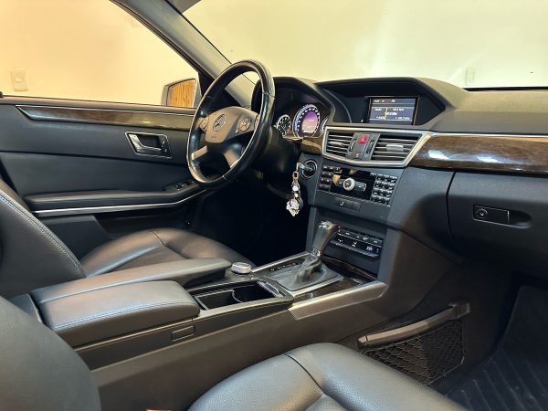 Mercedes Benz E200 Blueefficiency - Imagen 22