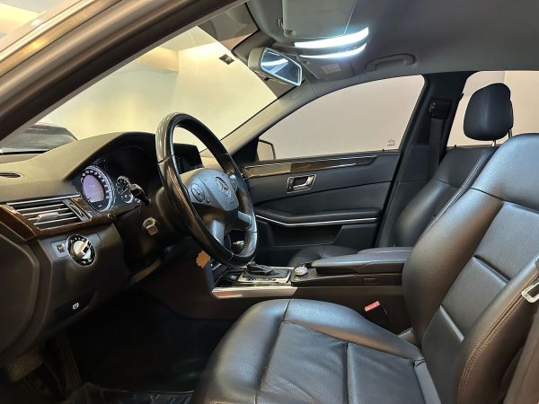 Mercedes Benz E200 Blueefficiency - Imagen 14