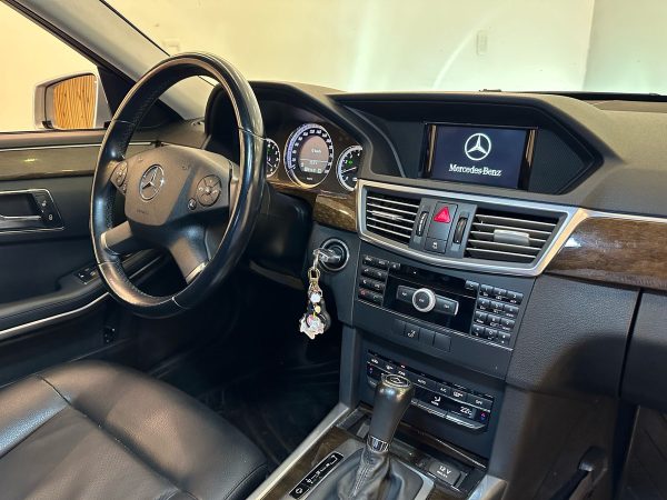 Mercedes Benz E200 Blueefficiency - Imagen 16