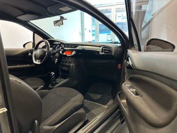 Citroen Ds3 So Chic 1.2 Extra Full - Imagen 18