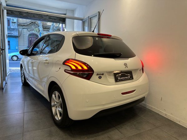 Peugeot 208 1.2 Active 5p - Imagen 4