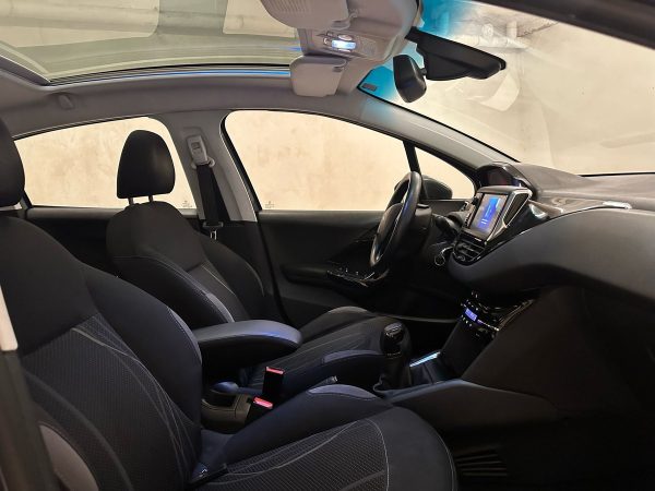 Peugeot 208 1.2 Active 5p - Imagen 13