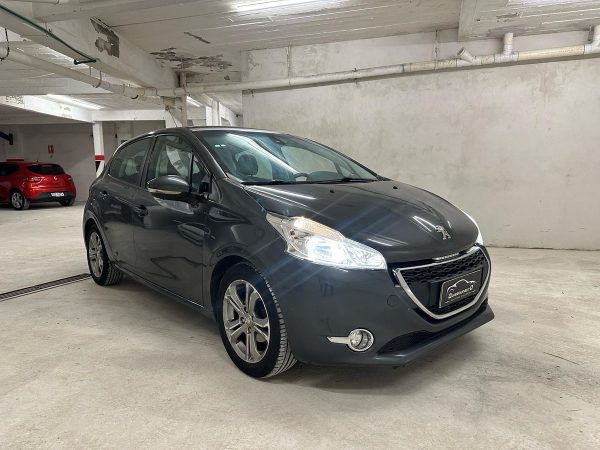 Peugeot 208 1.2 Active 5p - Imagen 3