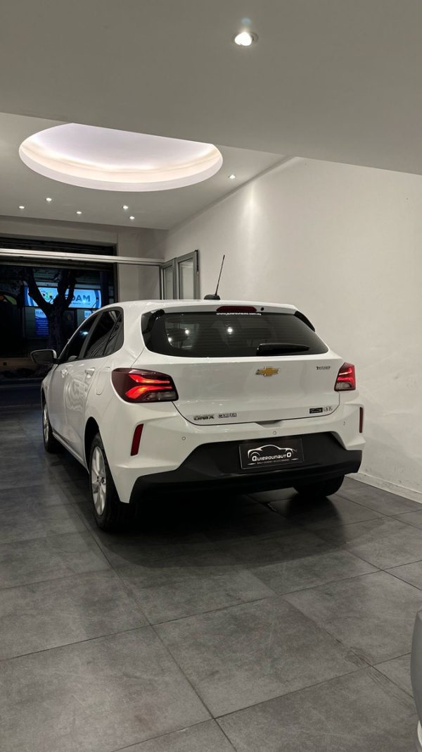 Chevrolet Onix 1.0t Hb Ltz - Imagen 20