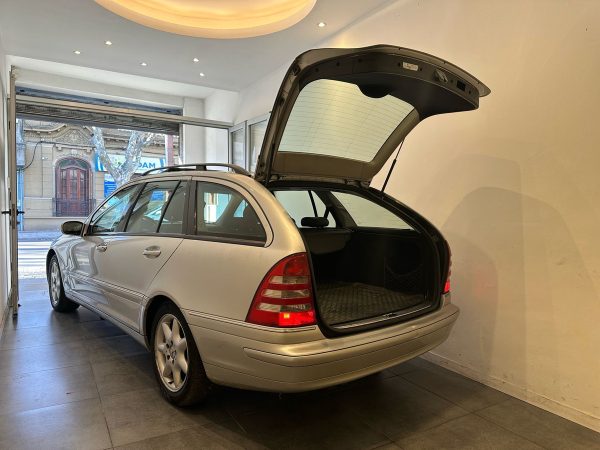 Mercedes Benz 2.7 C 270 Elegance Cdi At Rural - Imagen 18