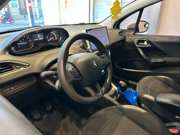 Peugeot 208 1.2 Active Like - Imagen 13
