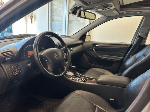 Mercedes Benz 2.7 C 270 Elegance Cdi At Rural - Imagen 13