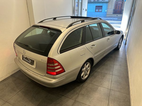 Mercedes Benz 2.7 C 270 Elegance Cdi At Rural - Imagen 12