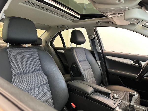 Mercedes-benz Clase C 2.2 C230 Sport - Imagen 19