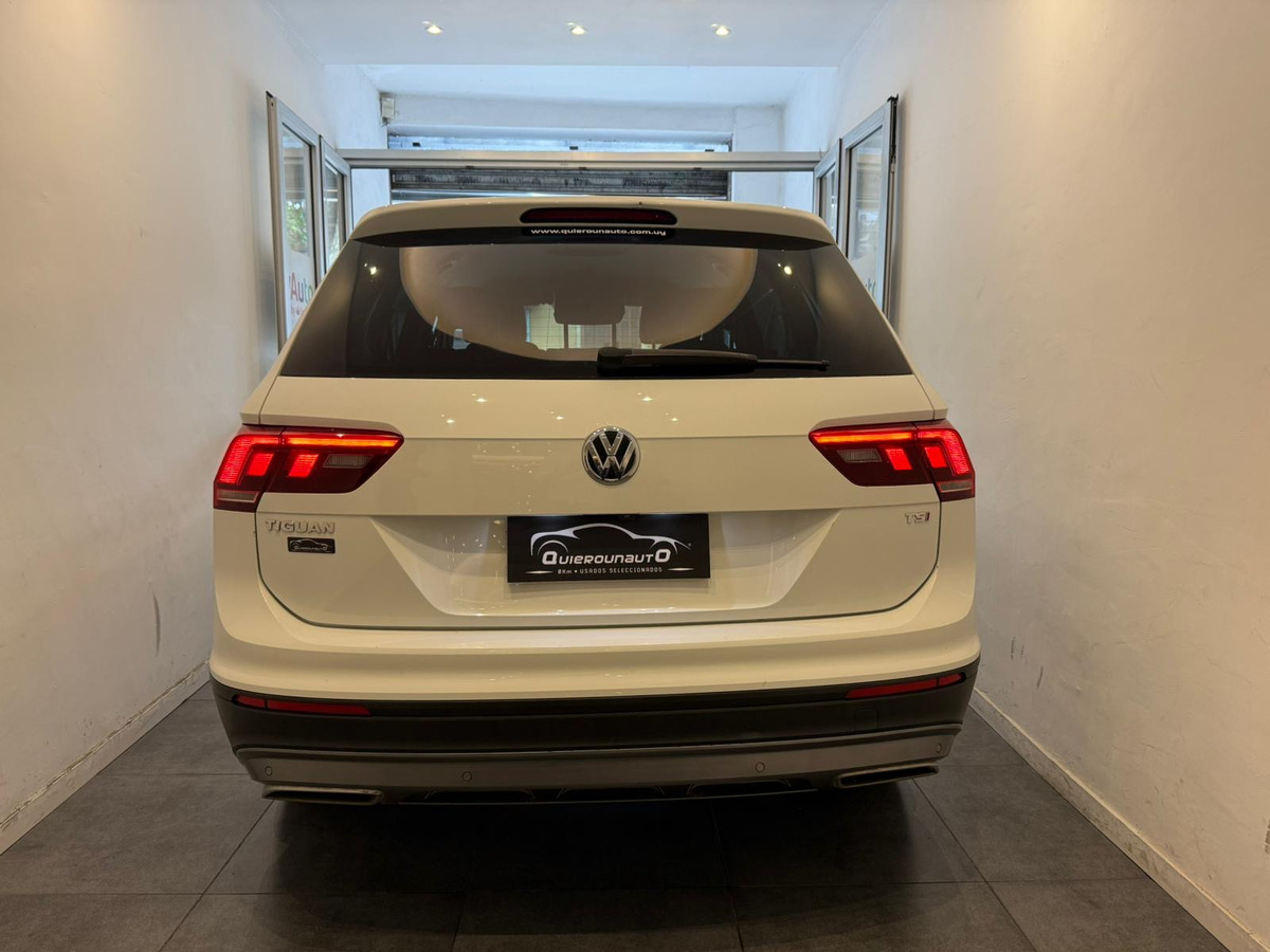 Volkswagen Tiguan 1.4 Tsi Comfortline At 7pas - Imagen 5