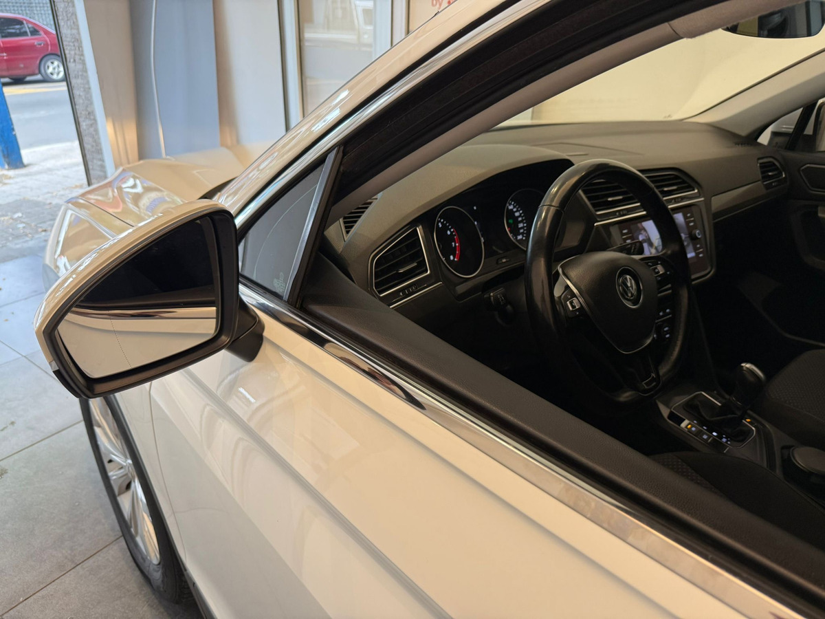 Volkswagen Tiguan 1.4 Tsi Comfortline At 7pas - Imagen 20