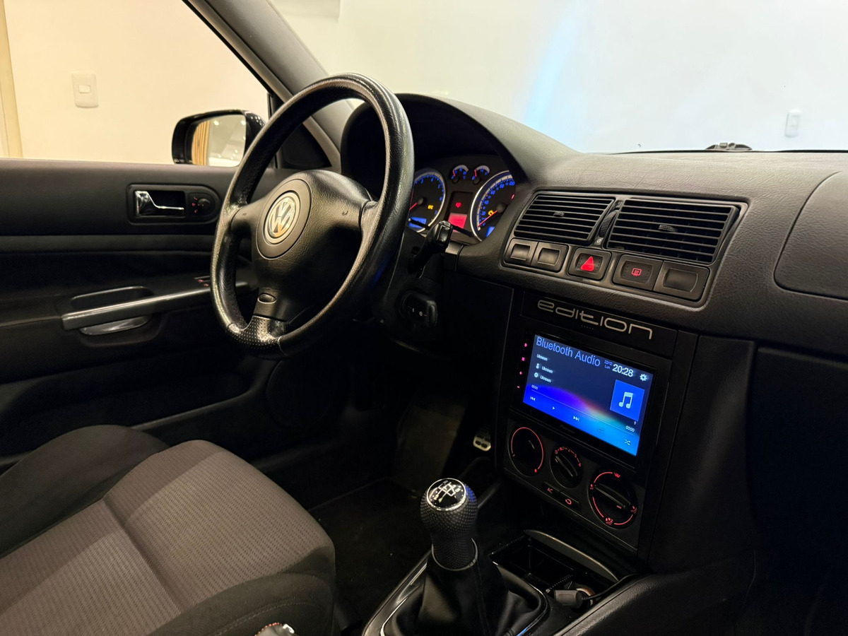 Volkswagen Golf Wolfburg Edition (mk4) - Imagen 15