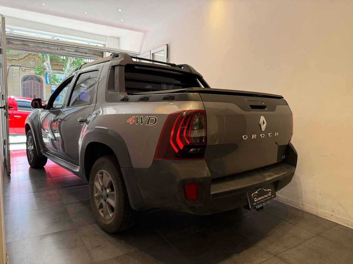 Renault Oroch Privilege 2.0 4wd - Imagen 4