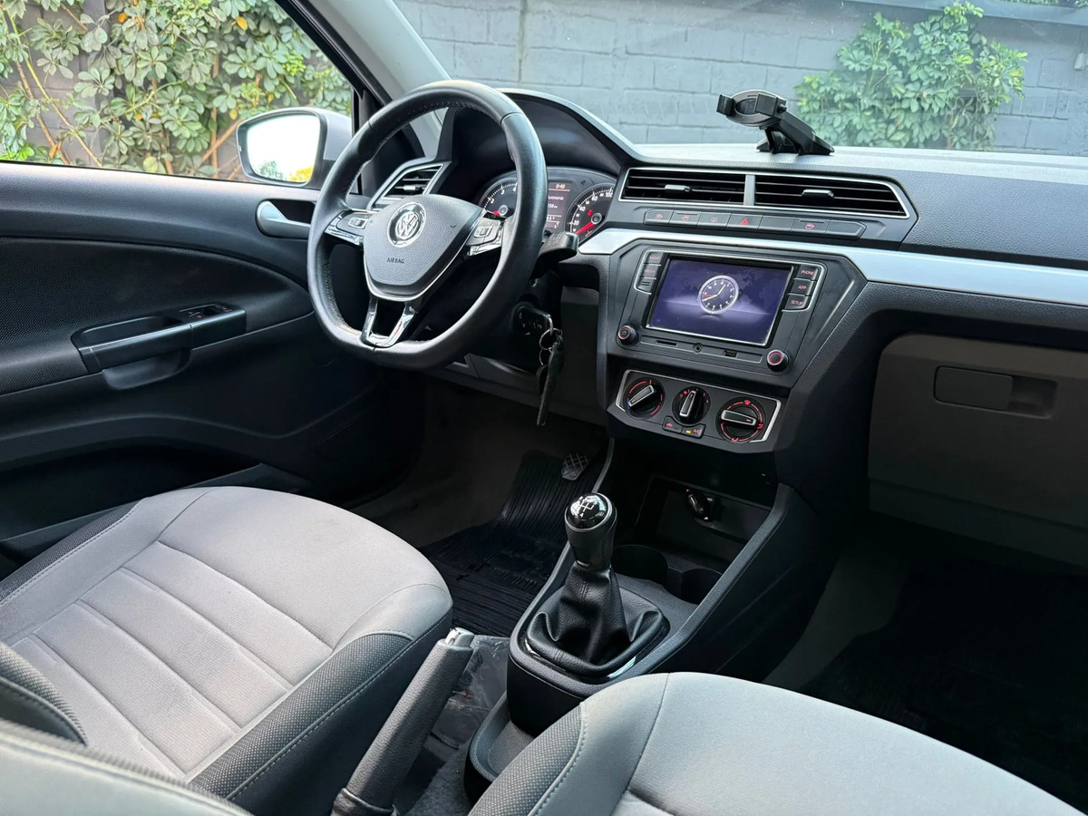 Volkswagen Gol 1.6 Highline - Imagen 14