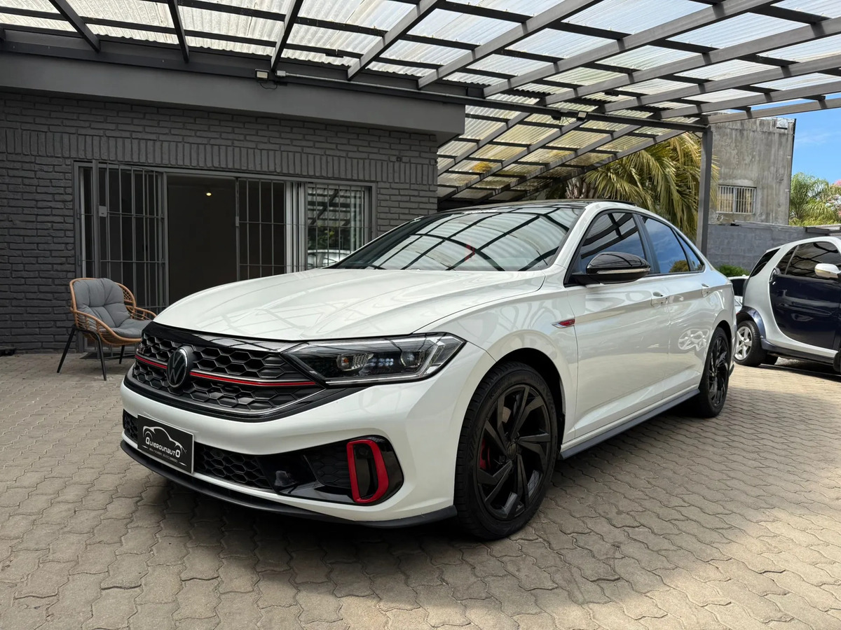Volkswagen Vento 2.0 Tsi Gli 211cv App Connect + Nav