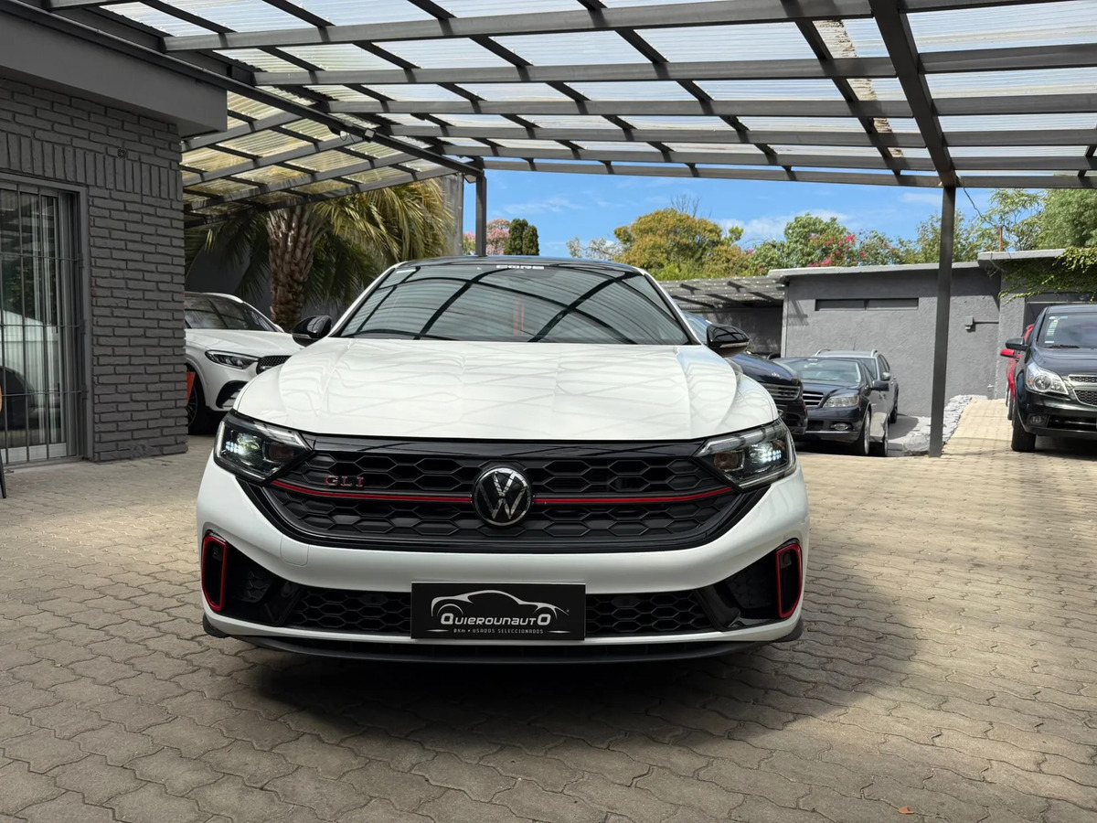 Volkswagen Vento 2.0 Tsi Gli 211cv App Connect + Nav - Imagen 2