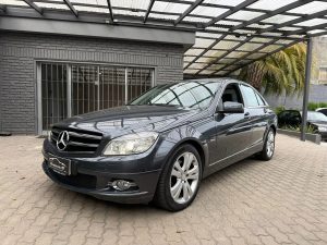 Mercedes Benz C300 3.0 V6 Avantgarde At.