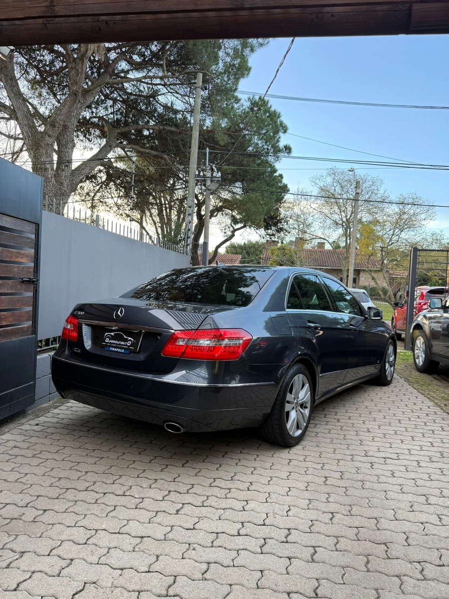 Mercedes Benz 3.0 E300 V6 231hp Avantgarde A/t - Imagen 24