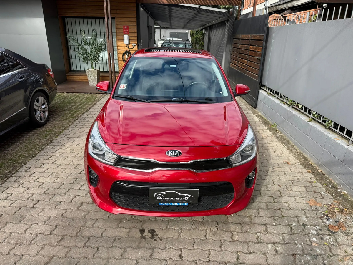 Kia Rio 1.4 Ex Plus 4p - Imagen 8
