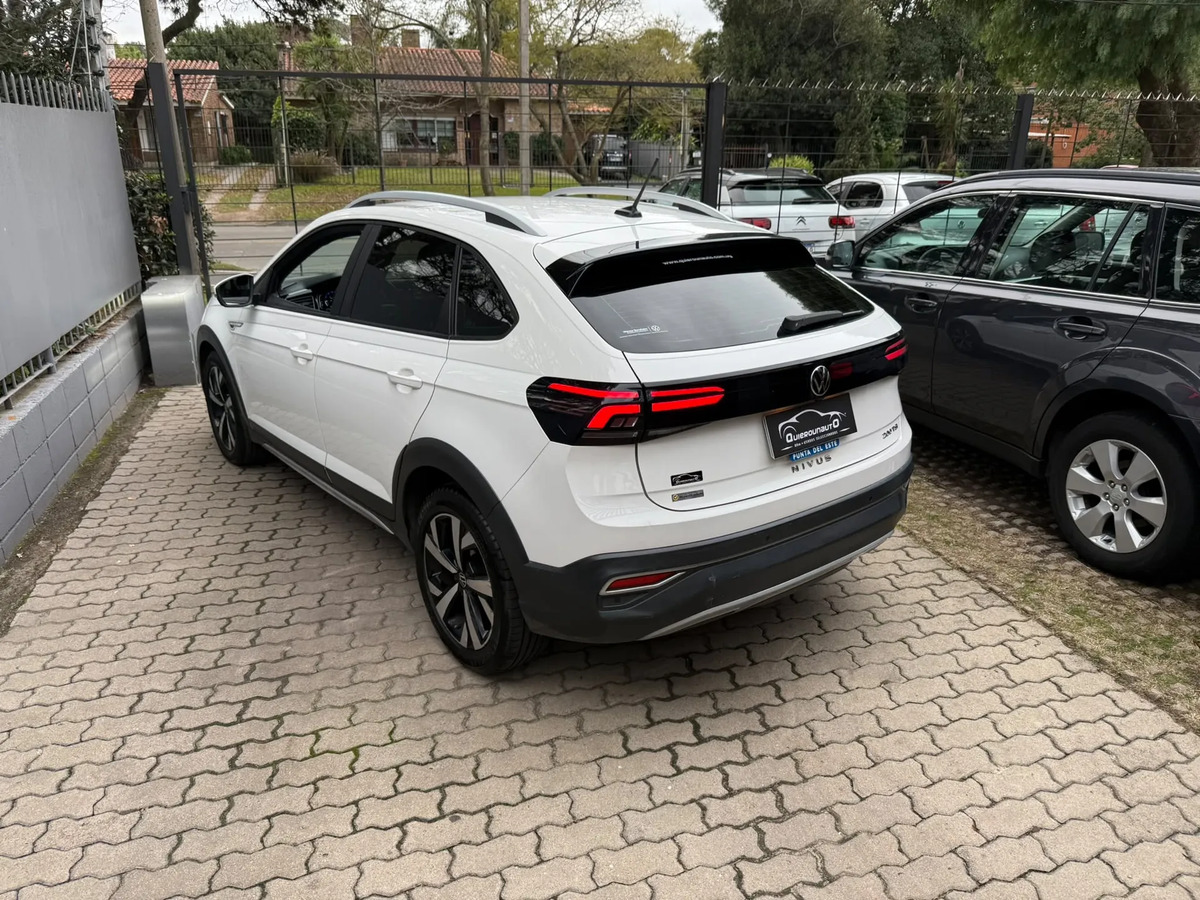 Volkswagen Nivus 1.0 Tsi 200 Highline At - Imagen 10