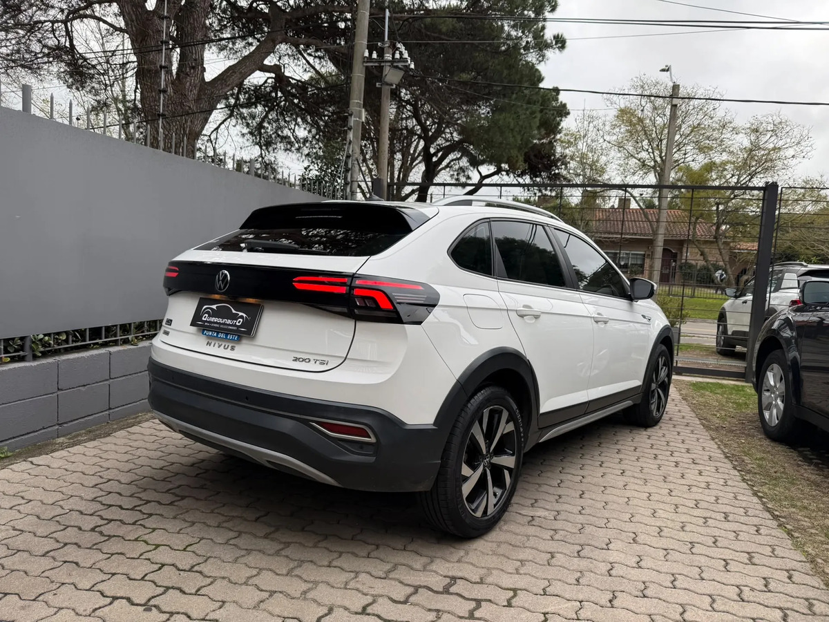 Volkswagen Nivus 1.0 Tsi 200 Highline At - Imagen 6