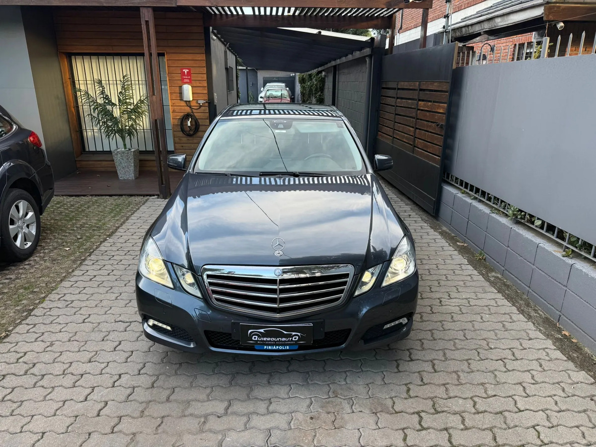 Mercedes Benz 3.0 E300 V6 231hp Avantgarde A/t - Imagen 8