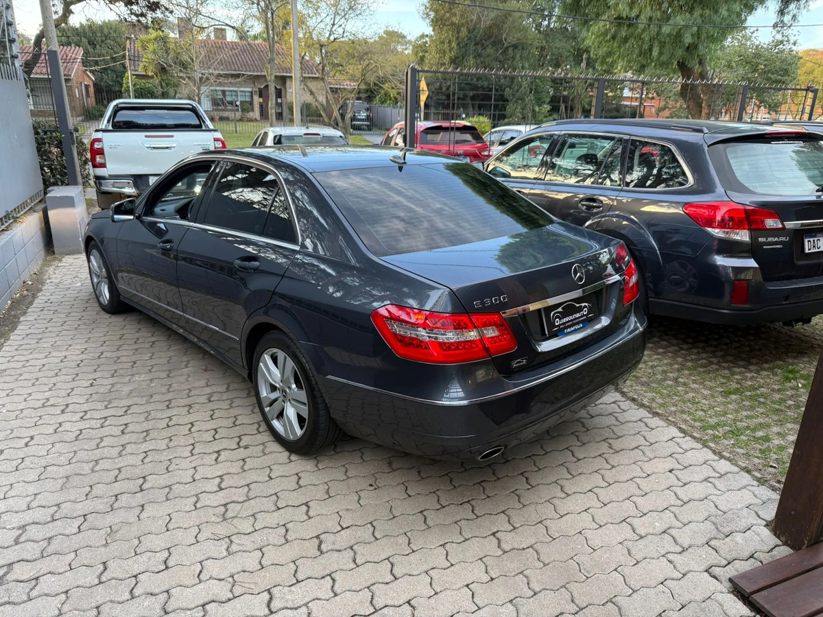 Mercedes Benz 3.0 E300 V6 231hp Avantgarde A/t - Imagen 10