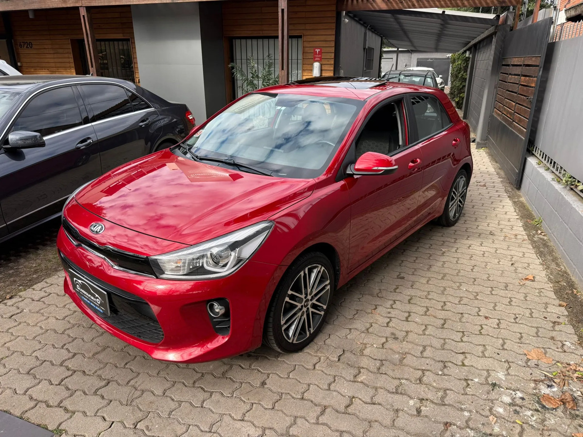 Kia Rio 1.4 Ex Plus 4p - Imagen 7