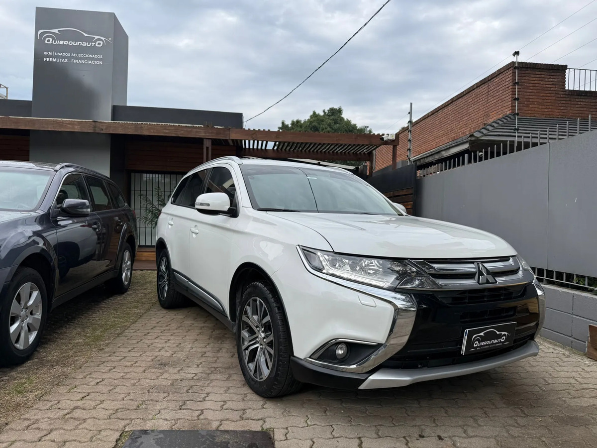 Mitsubishi Outlander 2.0 Gls At - Imagen 3