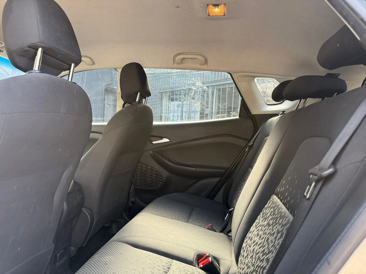 Chevrolet Tracker 1.2 Ls Mt - Imagen 17