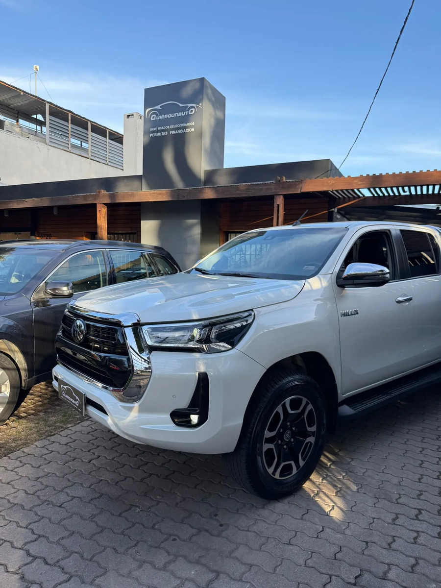Toyota Hilux 2.8 Tdi Cd Srv Plus 4x4 At Tss - Imagen 22