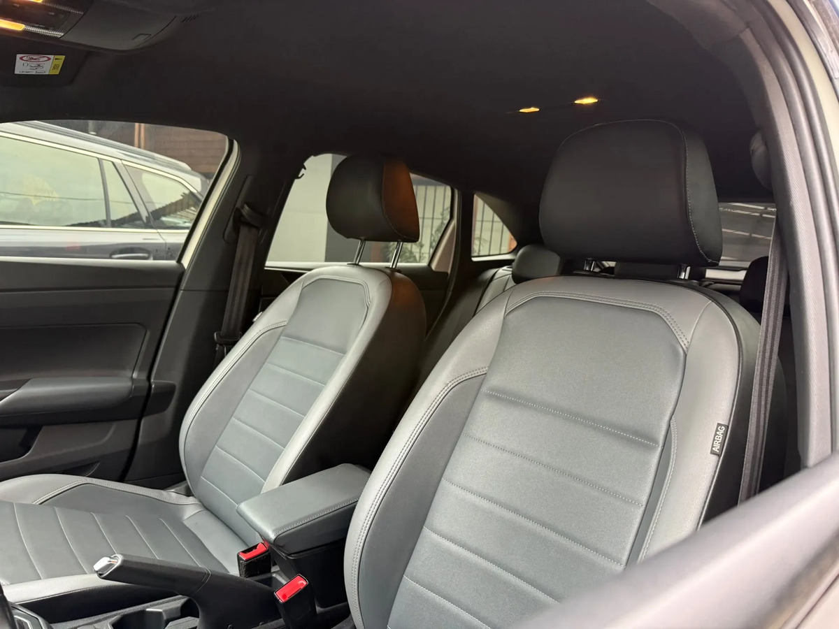 Volkswagen Nivus 1.0 Tsi 200 Highline At - Imagen 17