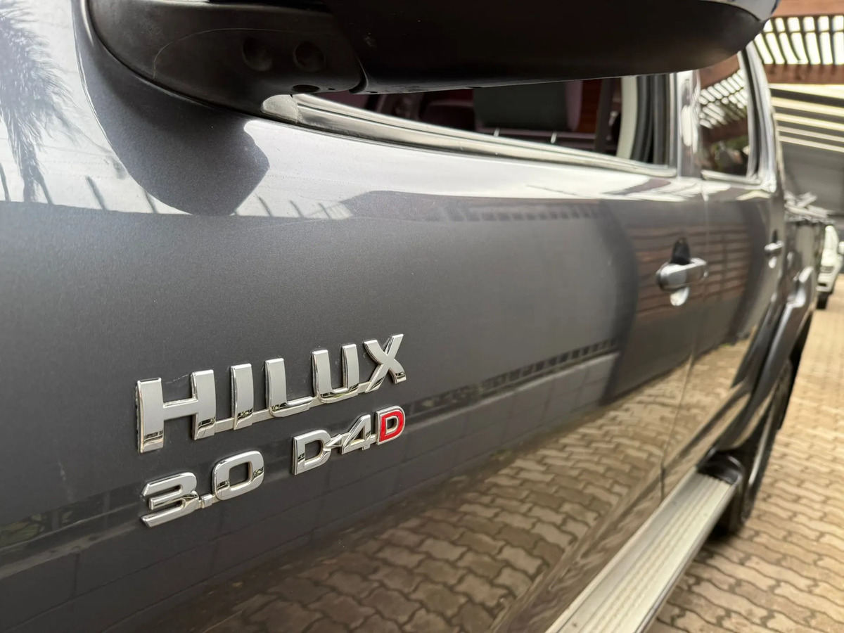 Toyota Hilux Srv 3.0 D-4d Turbo Diesel 4x2 - Imagen 19
