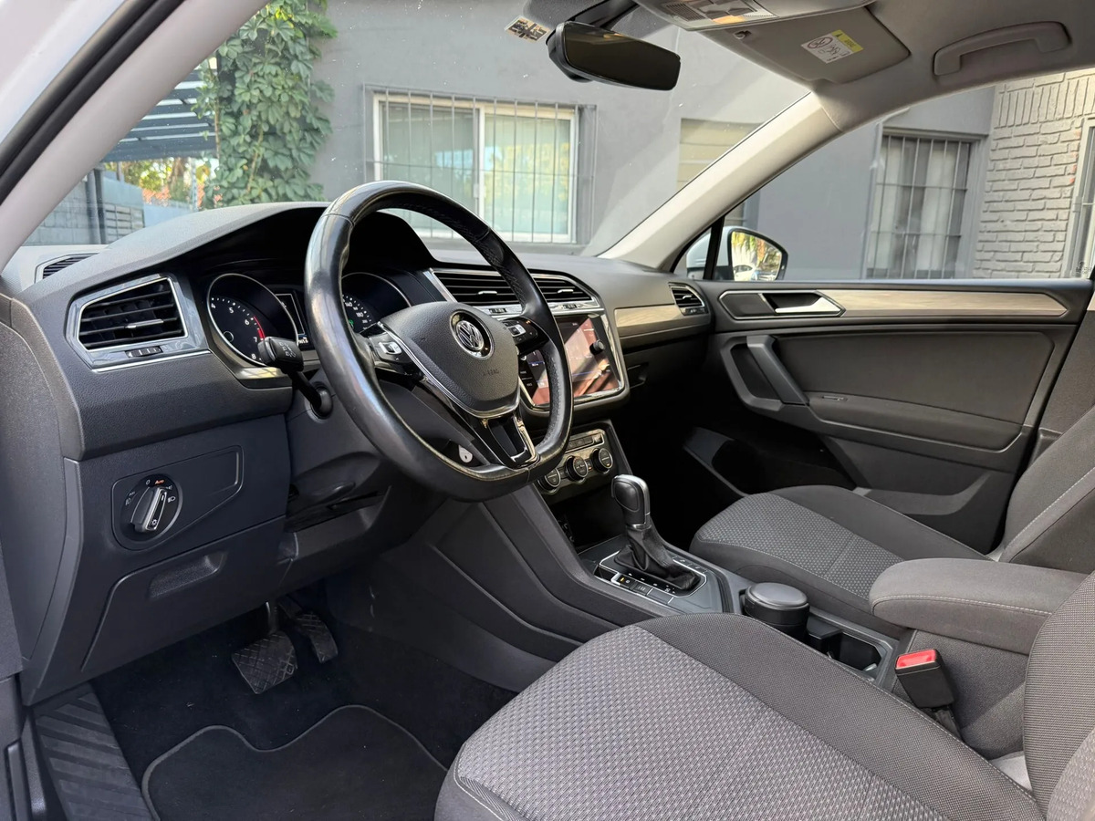 Volkswagen Tiguan 1.4 Tsi Comfortline At 7pas - Imagen 7