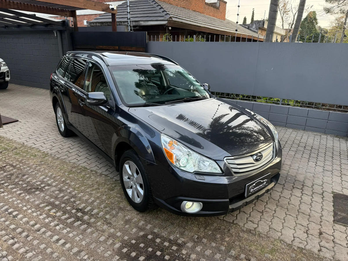 Subaru Outback 2.5 2.5 Awd Cvt Xv 173cv - Imagen 9