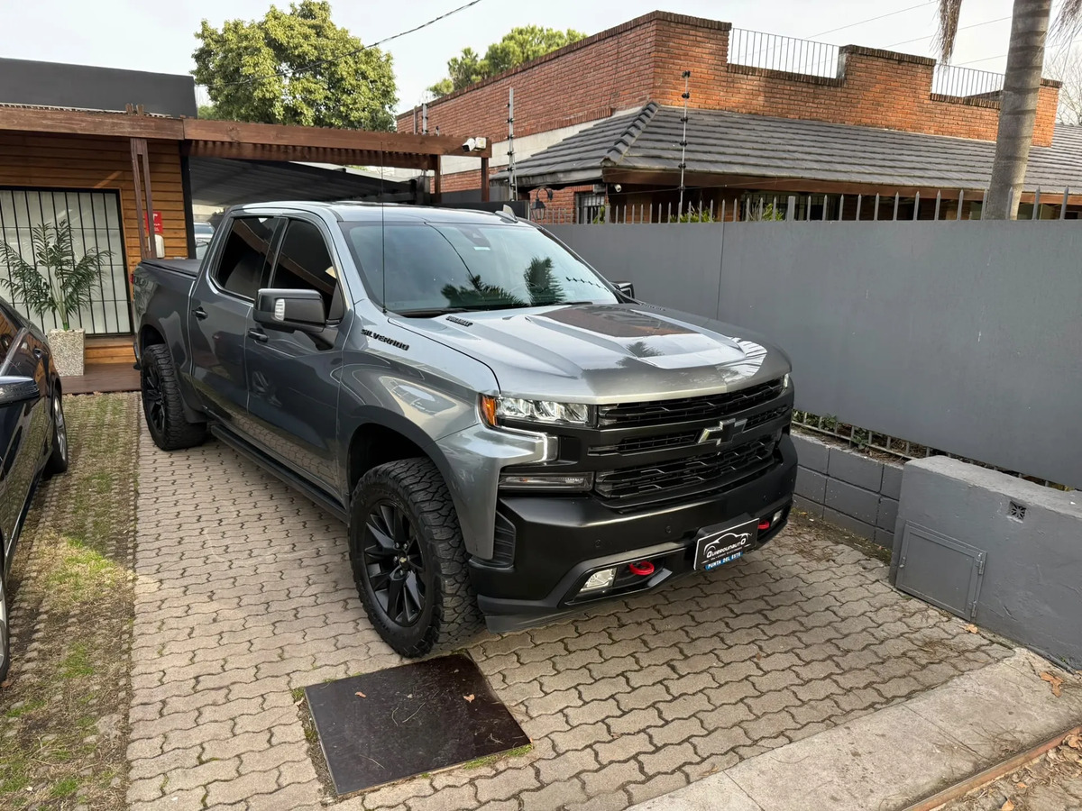 Chevrolet Silverado 3.0 L6 1500 Crew Cab Ltz 277cv - Imagen 9
