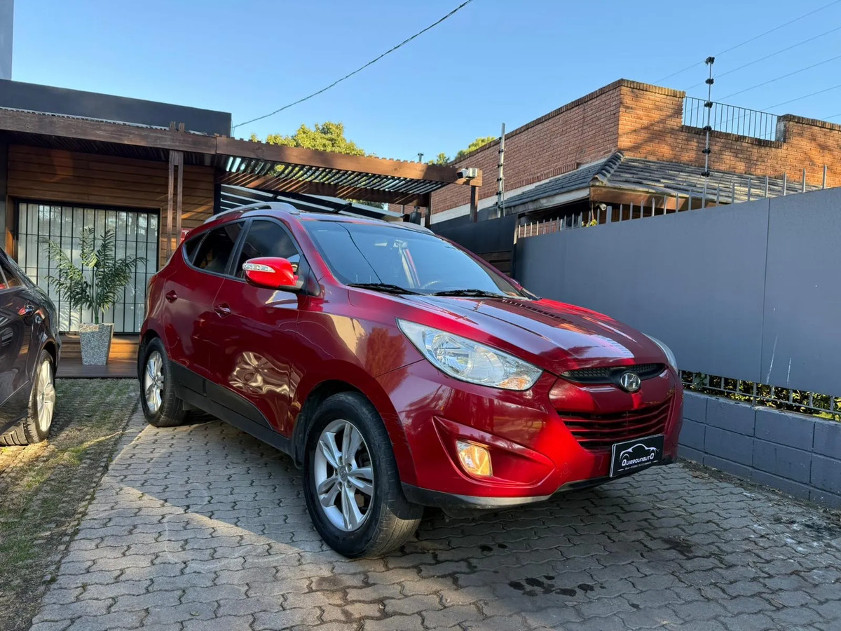 Hyundai Tucson 2.0 Gl 6at 2wd - Imagen 3