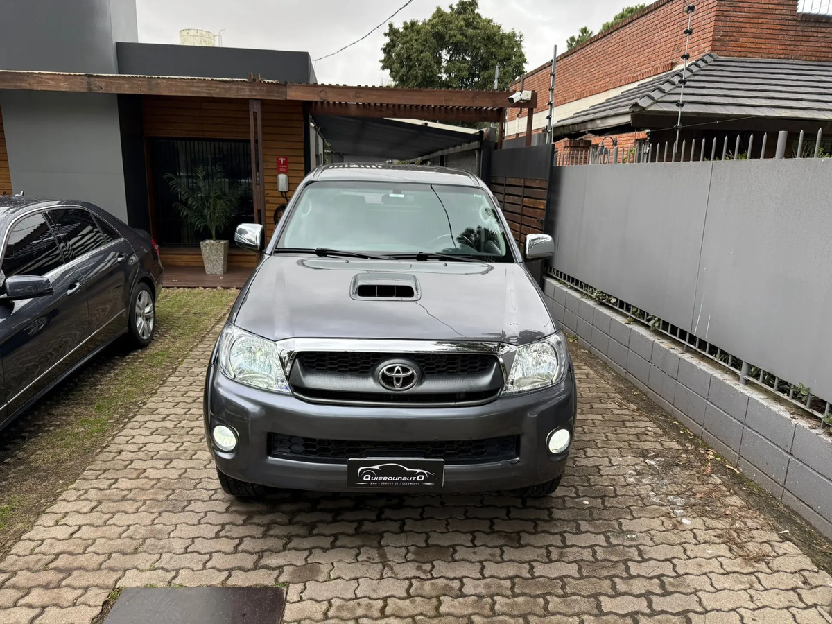 Toyota Hilux Srv 3.0 D-4d Turbo Diesel 4x2 - Imagen 8