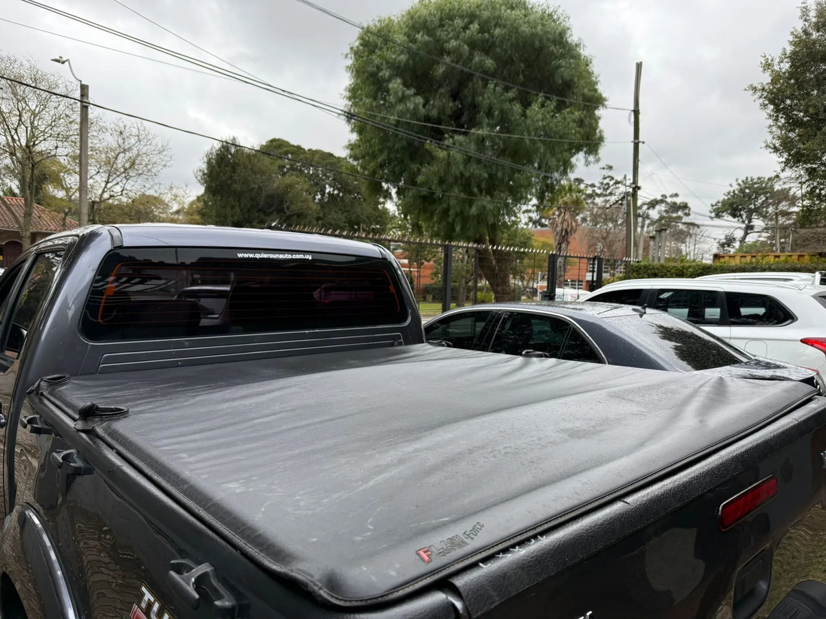 Toyota Hilux Srv 3.0 D-4d Turbo Diesel 4x2 - Imagen 20