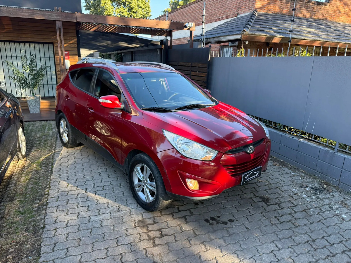 Hyundai Tucson 2.0 Gl 6at 2wd - Imagen 9
