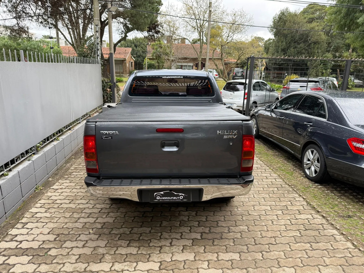 Toyota Hilux Srv 3.0 D-4d Turbo Diesel 4x2 - Imagen 11