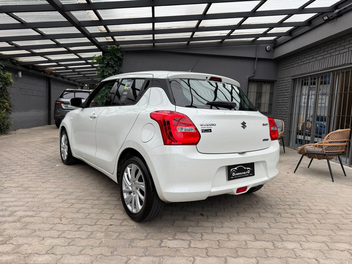 Suzuki Swift 1.2 Hybrid Dualjet Shvs Gls Mt - Imagen 3